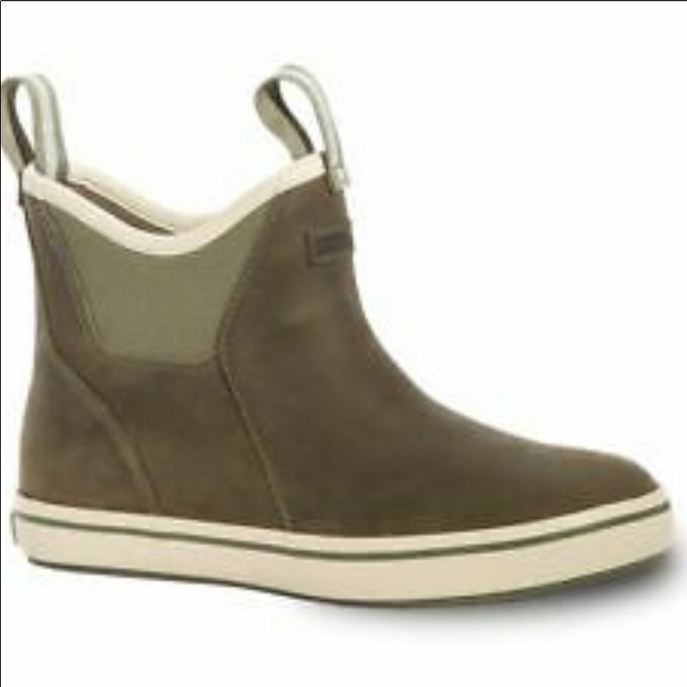 Leather XtraTuf Ankle Deck boots